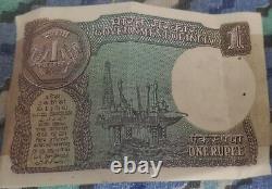 1 Rupees Indian Currency Bank Note Rs 1 circulated old Indian