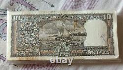 OLD Indian 10 Rupees Black boat uncirculated 100 note serially bundle CRISPY